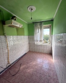 Продається 2 х кімнатна квартира