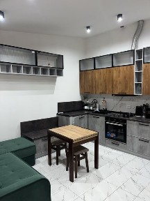 Подобова оренда квартири Чернівці (в самому центрі)