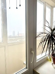 Продам Двокімнатна квартиру з АГВ, Центр!