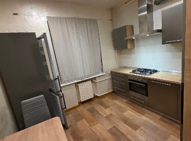Продажа 2-комнатной квартиры 55 м², Строителей ул.