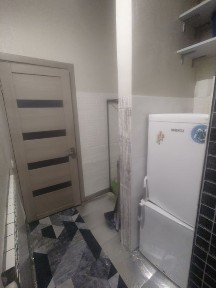 Здається 1кімн кв. у центрі від власника, світло Є!