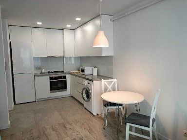 Центр площа Ринок на добу погодинно власник Форум оперний театр