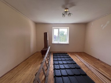 Продаж будинку з ділянкою село Мавковичі поруч Городок