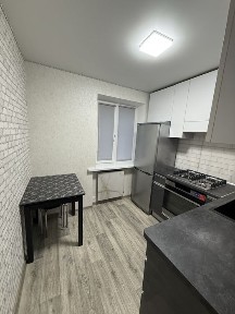 Здається 1к квартира біля лікарні Ацинус