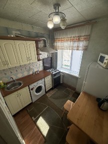 Здам 1 кім центр міста Перемоги