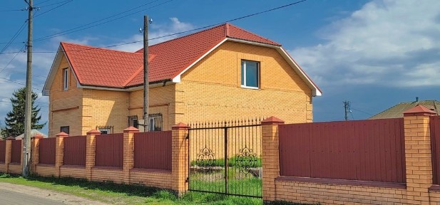 Продается дом на 2 входа двухетажный