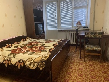 Сдам 2х комн квартиру на Победе