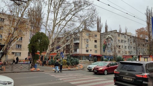 Продам в Одесі на Сегедській 22м 15.000