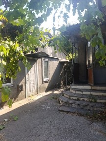 Продам великий будинок, Є- відновлення!