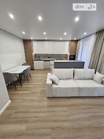 Продаж 2к квартири 65 кв. м на вул. Героїв Миколаєва • ID 33831531