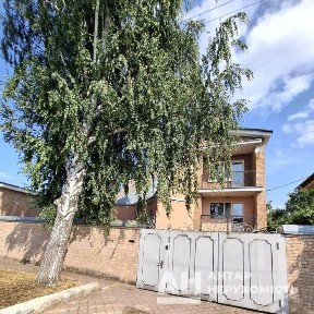 Продається двоповерховий будинок в Кропивницькому, р-н Горсад