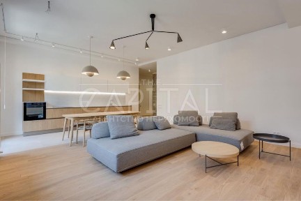 Оренда ексклюзивної 4-к квартира вул. Івана Франка, 11, Центр