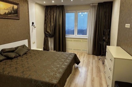 Продаж 2к квартири 68 кв м вул. Білицька м. Сирець Почайна