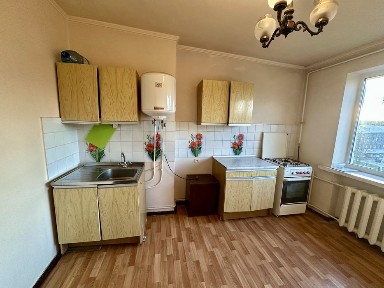 1 комнатная, 40 м2, Чорных Запорожцев (Петра Запорожца) 13