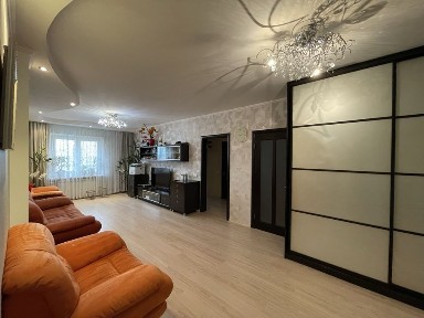 Оболонь Продаж, хозяйка (3-х квартири Левка Лукʼяненко 15г)