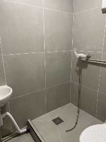 1 кімнатна квартира2/2 поверх район 1 лікарні