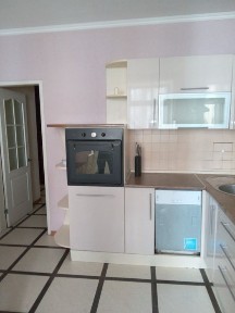 Трехкомнатная квартира на Зоопарковой/парк Победы