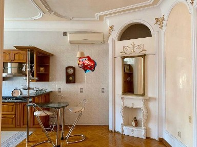 Просторная 4 комн квартира ул Пироговская / Французский