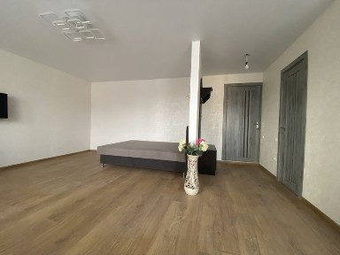 Здається 1 кімнатна квартира ЦРБ район