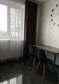 Подобова оренда 2-х кімнатна квартира в центрі, новобудові