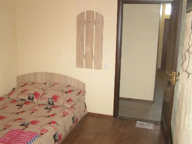 квартира студія подобово 480 грн., погодинно 300 грн, документи