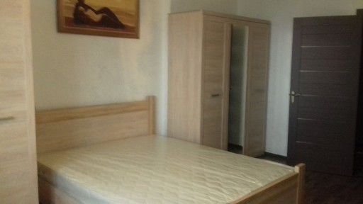 Власник. Сонячні батареї.