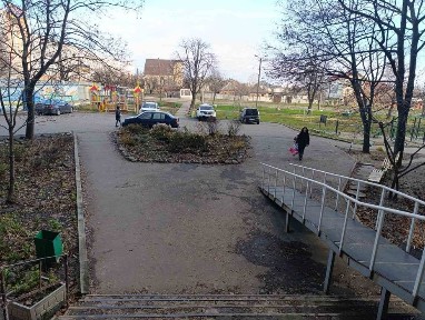 СДАМ1 к. кв. в районе Одесской! кой