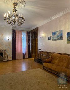 Продаж 2-х рівневої квартири по вул. Б. Хмельницького, 32. Без %