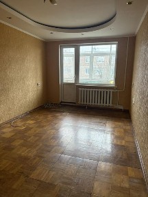 Продаж 2-х кімнатна по вулиці Синяківська