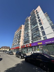 Оренда фасадного комерційного приміщення ЖК «Dream town»