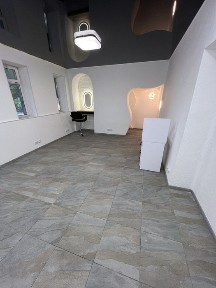 Оренда під кавʼярню, кафе, бар з літнім майданчиком.