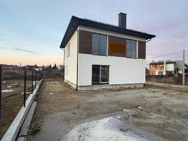 Продаж будинку в с. Лапаївка. єОселя! Без комісії.