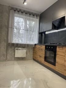 Продам 2 кв Район Крытого-ринка Власник !