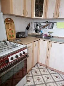 Сдам часть дома с отд. входом, науки, м.димеевская