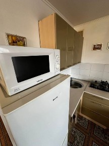 Ляхова 10 сдам від 1 місяця парковка посуд постіль