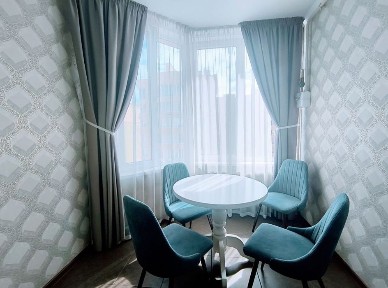 Продаж двокімнатної з ремонтом на ЖК 