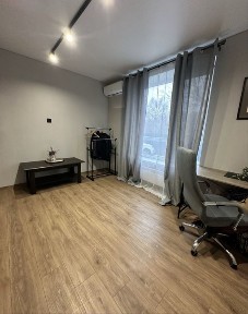 Продається вигідно 1к квартира, новий та сучасний ремонт. Поряд парк