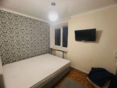 Здам 3-кімнатну квартиру з індивідуальним опаленням на тривалий термін