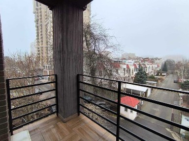 Чудова квартира в новому будинку на Педагогічній / Фонтан seg-01