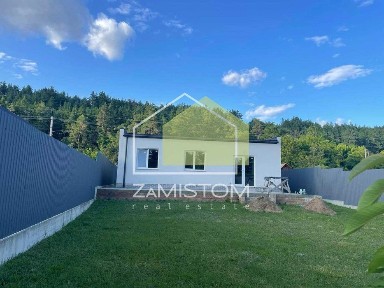 №1051. ‼️Будинок 105 м2 біля лісу неподалік центру села. Поряд Гнідин