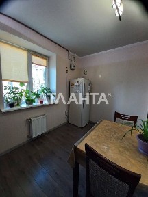 Однокомнатная с ремонтом ЖК <a href='/newbuilding/7809/view/zk-ozerki'>Озерки</a> Новая Долина