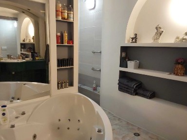 От собственника без% с Бомбоубежищем + озеро