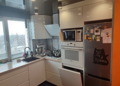 Продам 2-кімнатну квартиру