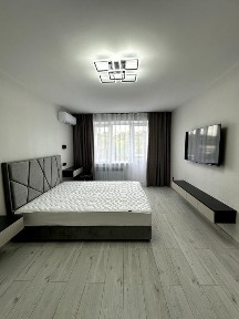 1к аренда Олександра Поля Кирова Миколи Руденка Юрия Савчен