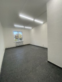 Оренда кабінету 26 квадратів бʼюті салон студія офіс