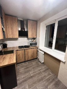 Продаж 1-кімнатної квартири | район 700-річчя, вул. Сінна