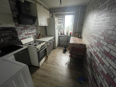 Продаж 2х кімнатноі квартири на ж/м Ломівський