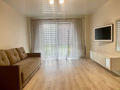 Здам в оренду 2кім. квартиру на Щасливому.