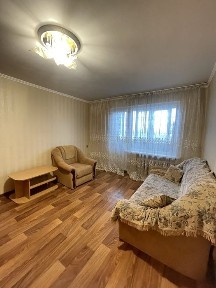 Оренда 2-к вул. Левицького 11 (Курчатова) м. Чернігівська, Лісова