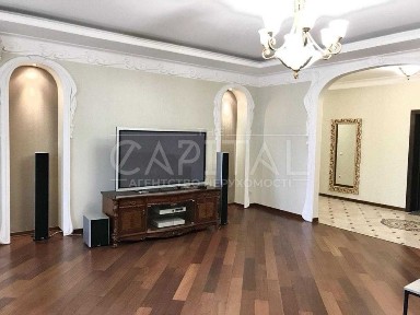 Оренда 4-кімнатної квартири Центр Печерський район Євгена Коновальця